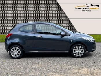Used Mazda Mazda2 2010 for sale - 79720922: Photo