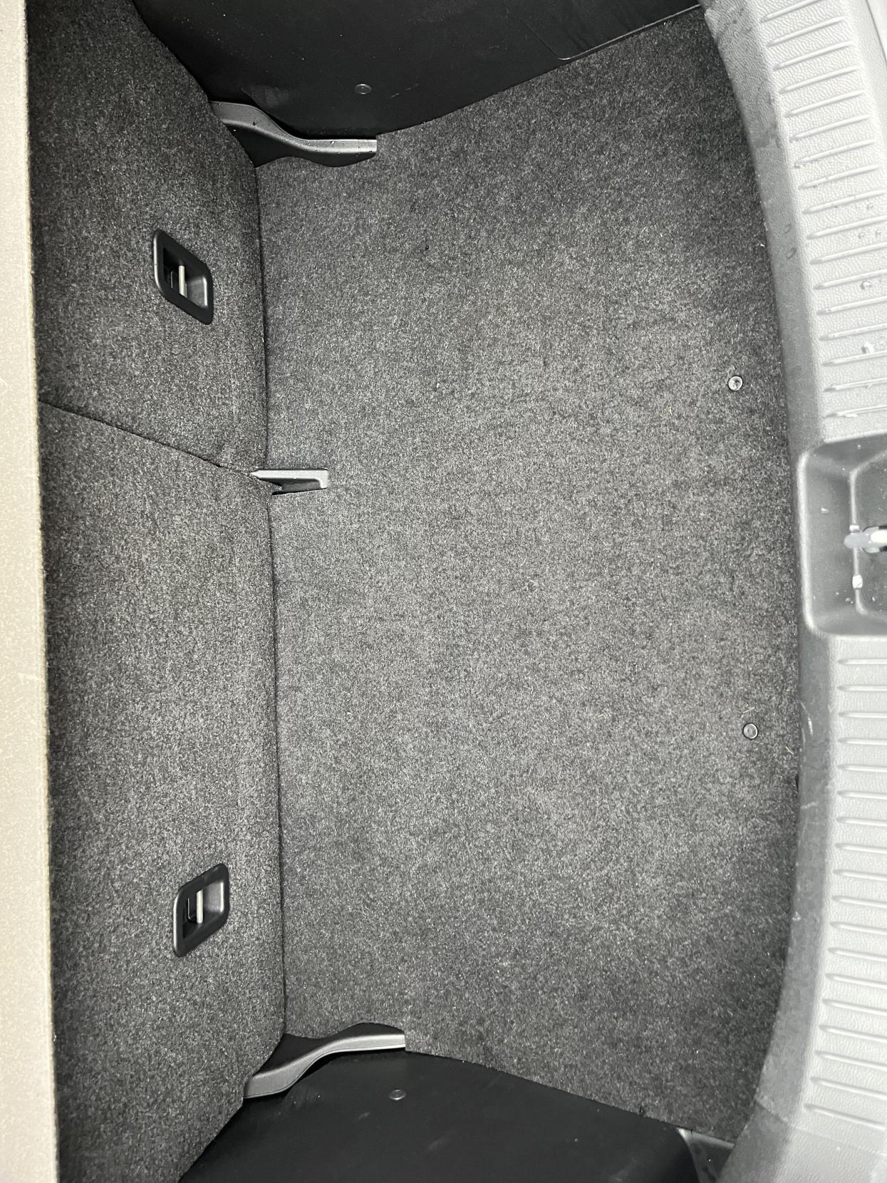 Used Mazda Mazda2 2010 for sale - 77329554: Photo 14