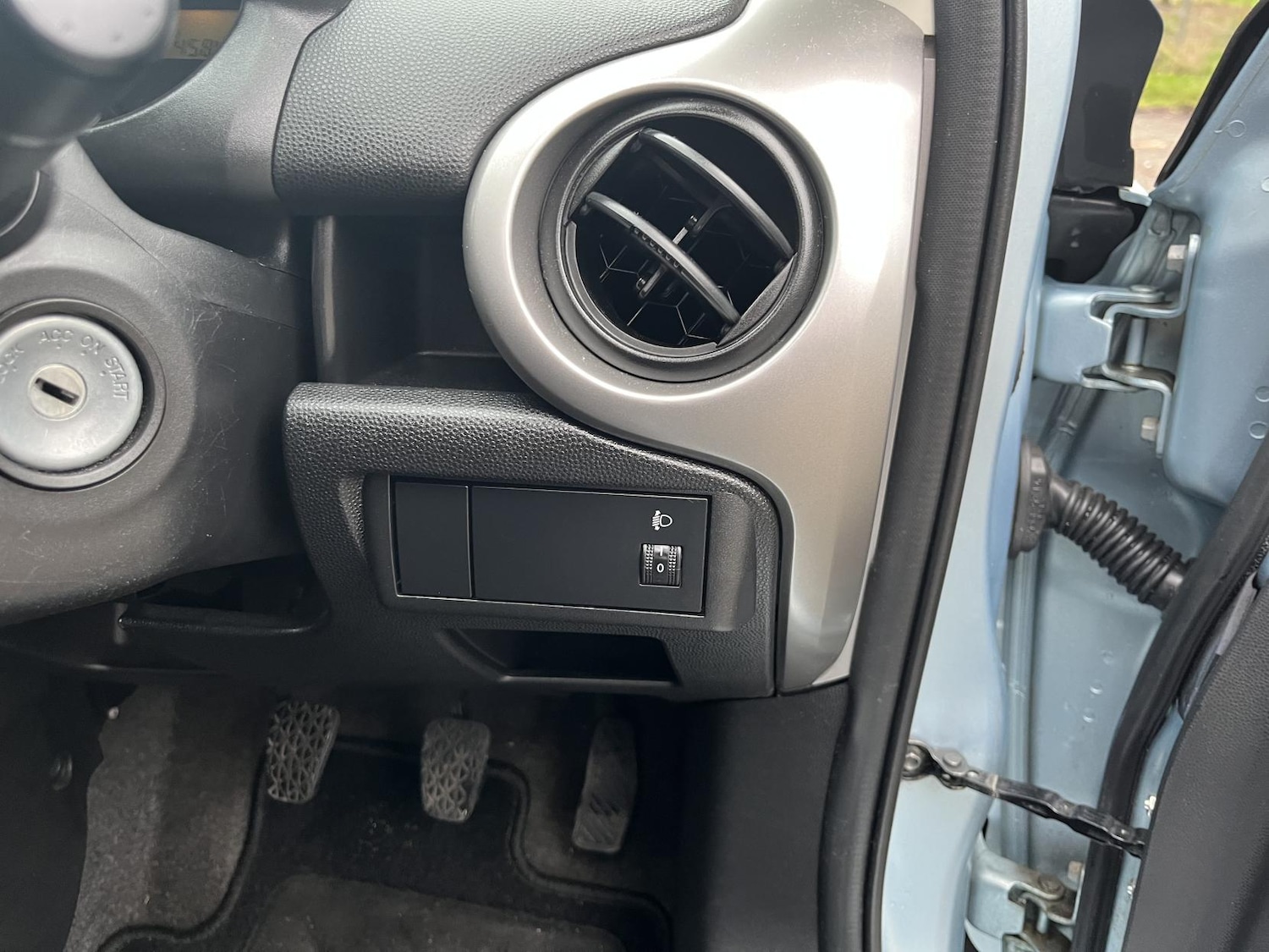 Used Mazda Mazda2 2010 for sale - 77329554: Photo 26