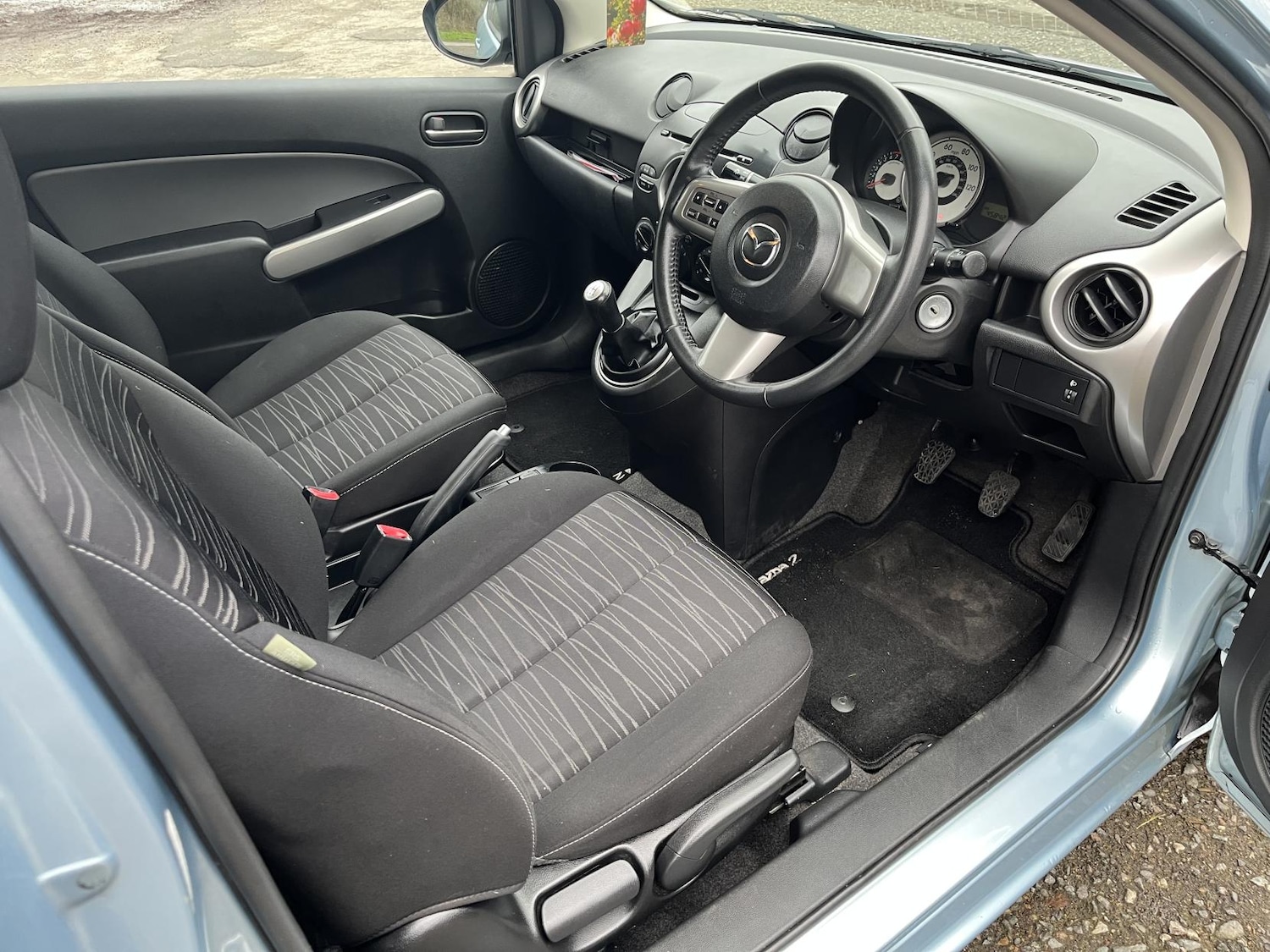 Used Mazda Mazda2 2010 for sale - 77329554: Photo 30