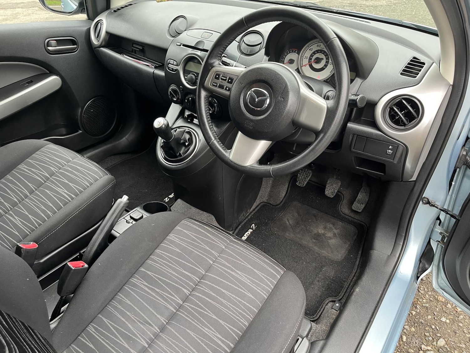 Used Mazda Mazda2 2010 for sale - 77329554: Photo 31