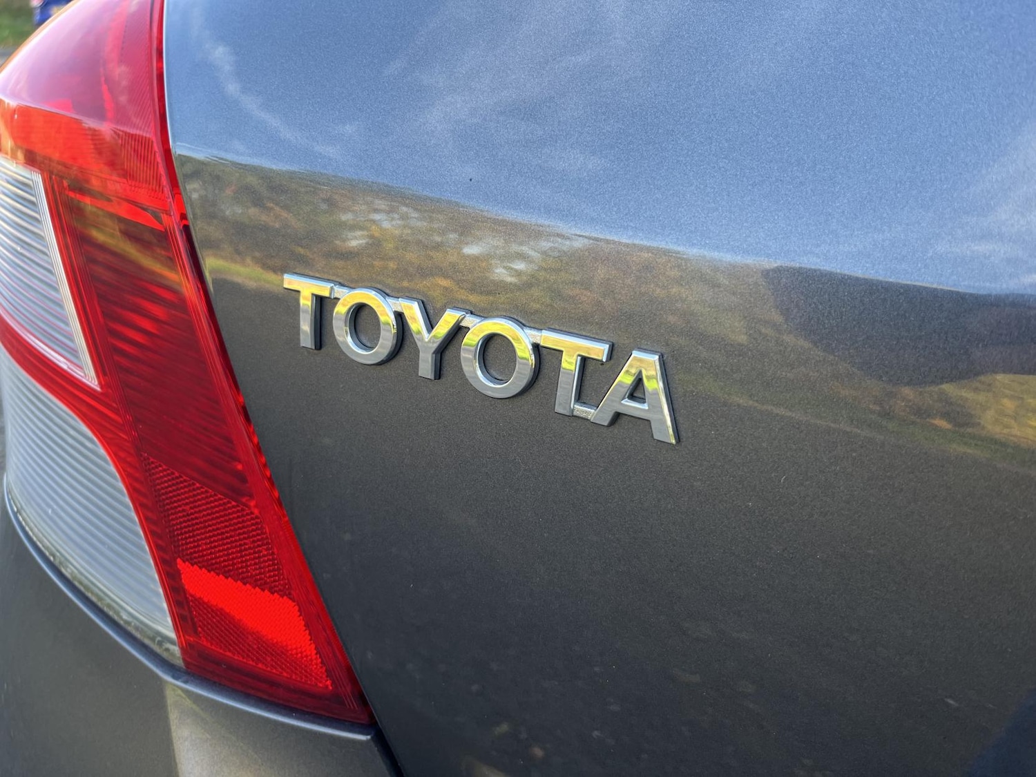 Used Toyota Yaris 2010 for sale - 76571943: Photo 33