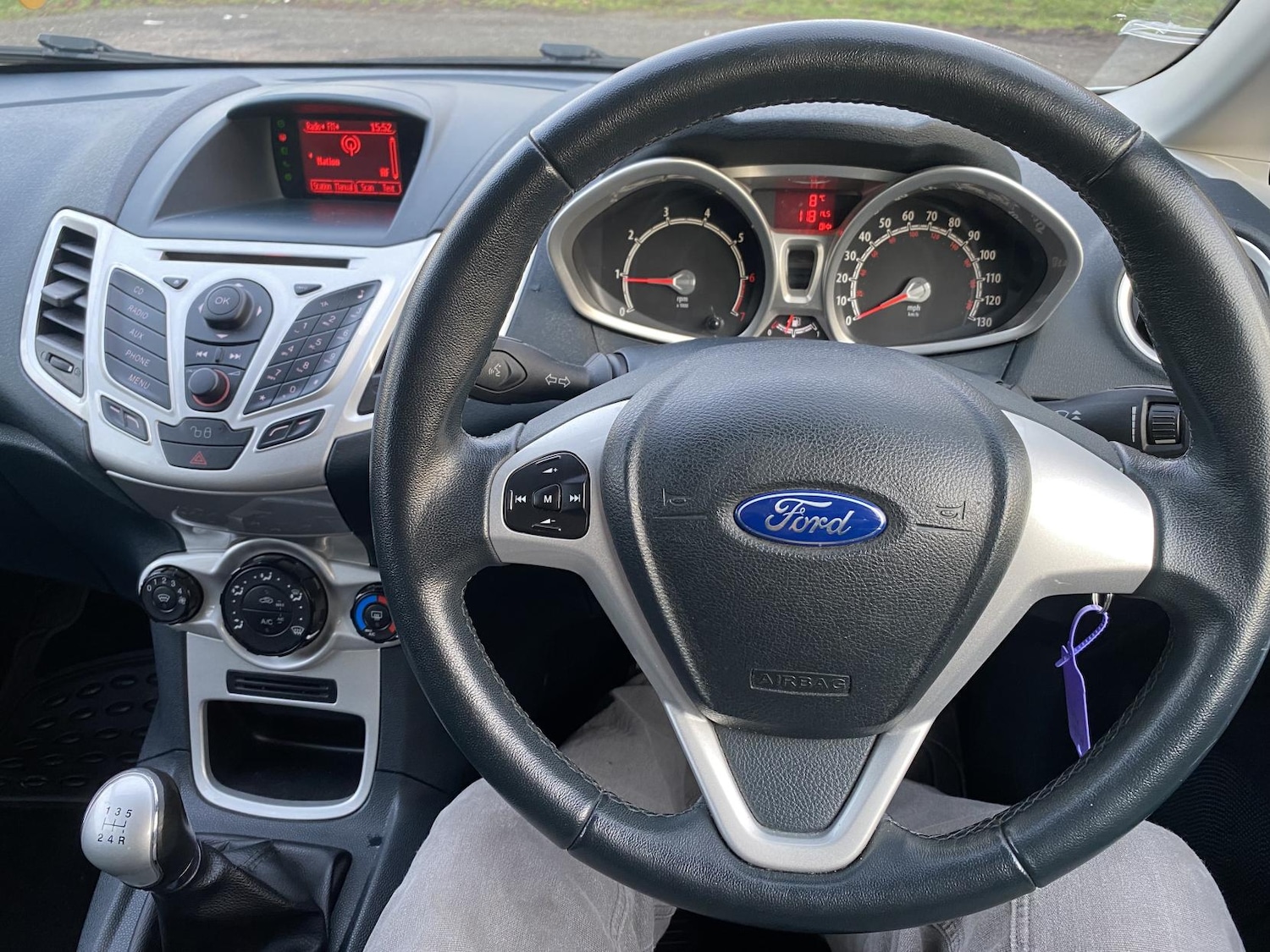 Used Ford Fiesta 2011 for sale - 77409926: Photo 30