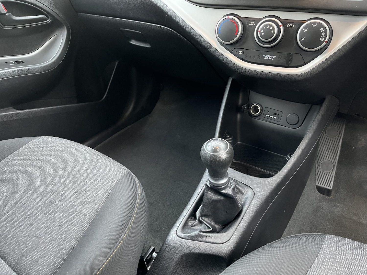 Used Kia Picanto 2011 for sale - 76352663: Photo 31