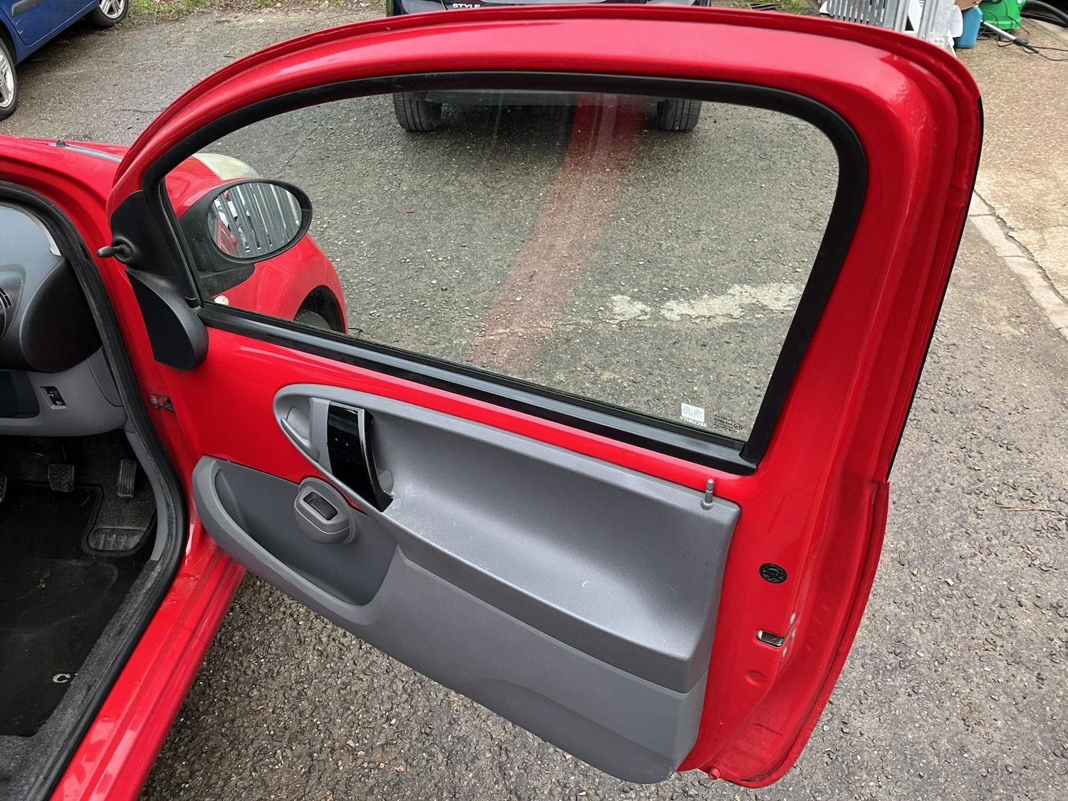 Used Citroen C1 2010 for sale - 77548657: Photo 11