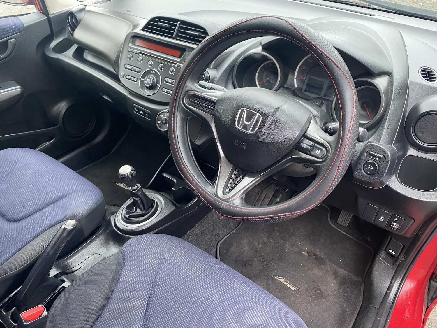 Used Honda Jazz 2011 for sale - 77289554: Photo 27