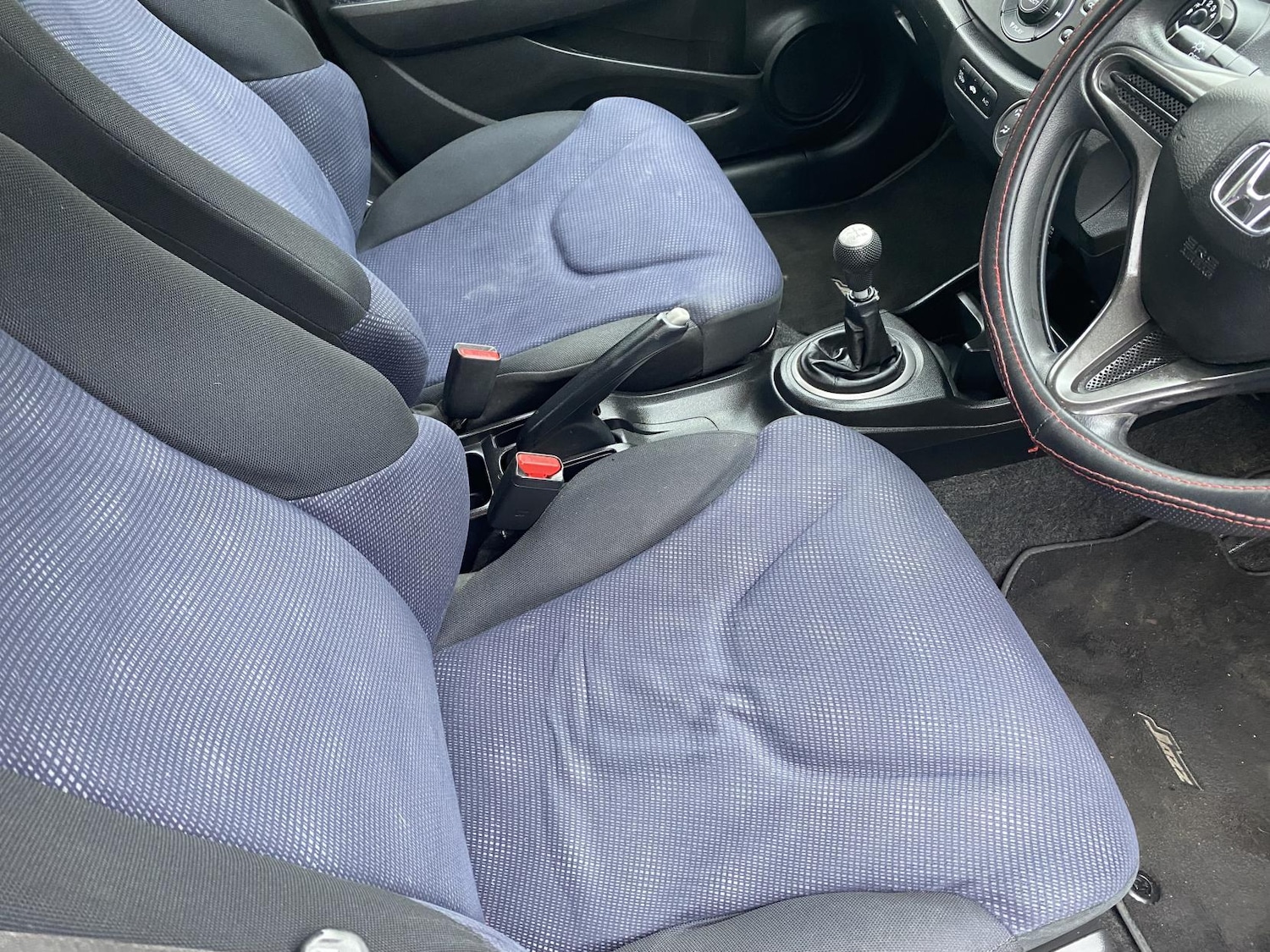 Used Honda Jazz 2011 for sale - 77289554: Photo 28