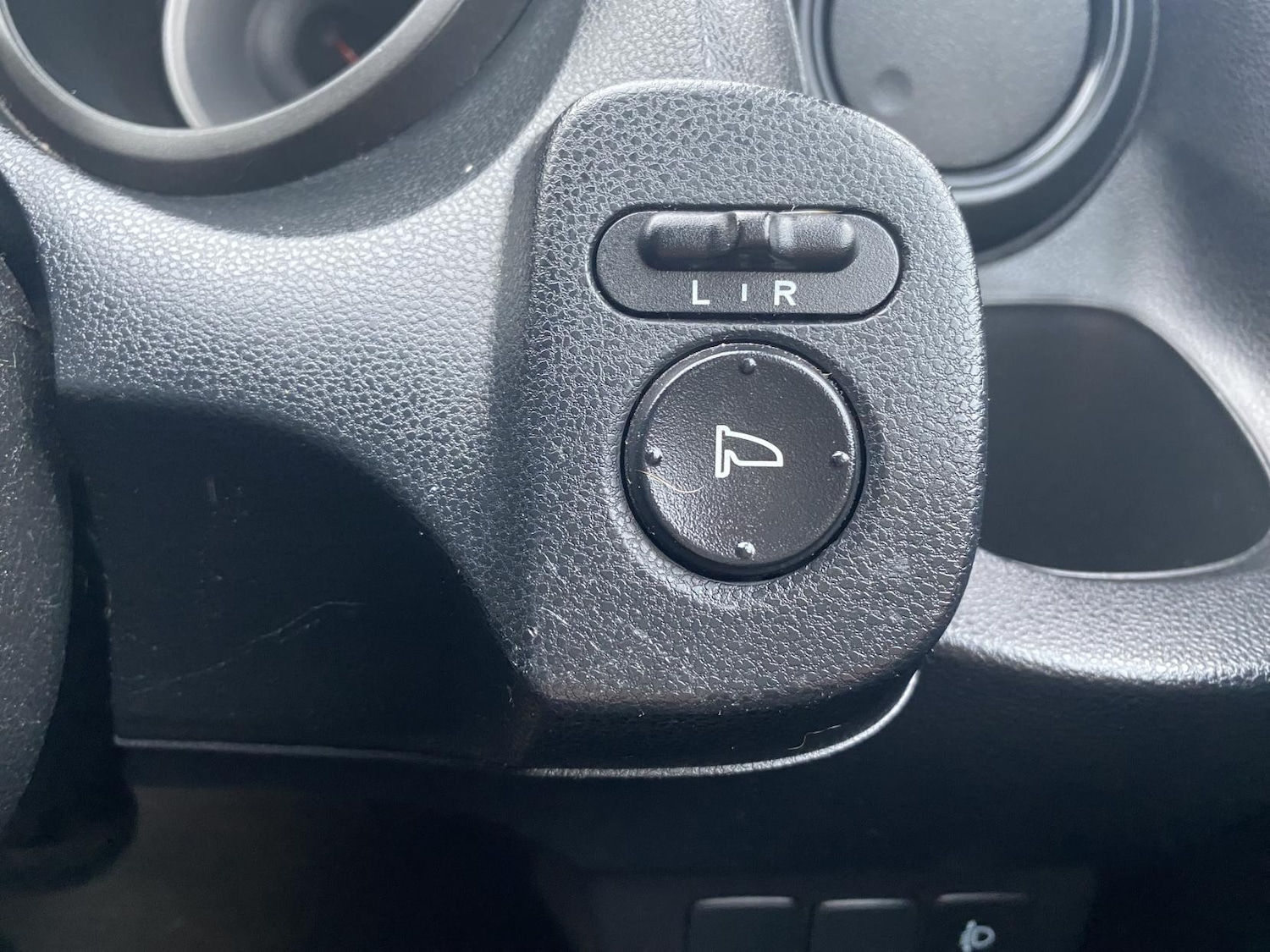 Used Honda Jazz 2011 for sale - 77289554: Photo 31