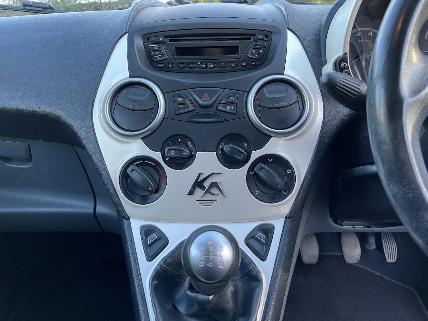 Used Ford Ka 2011 for sale - 76719269: Photo 24