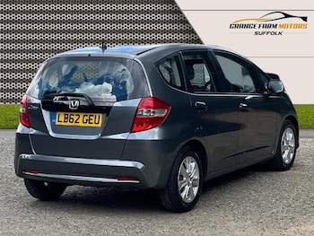 Used Honda Jazz 2013 for sale - 79436588: Photo