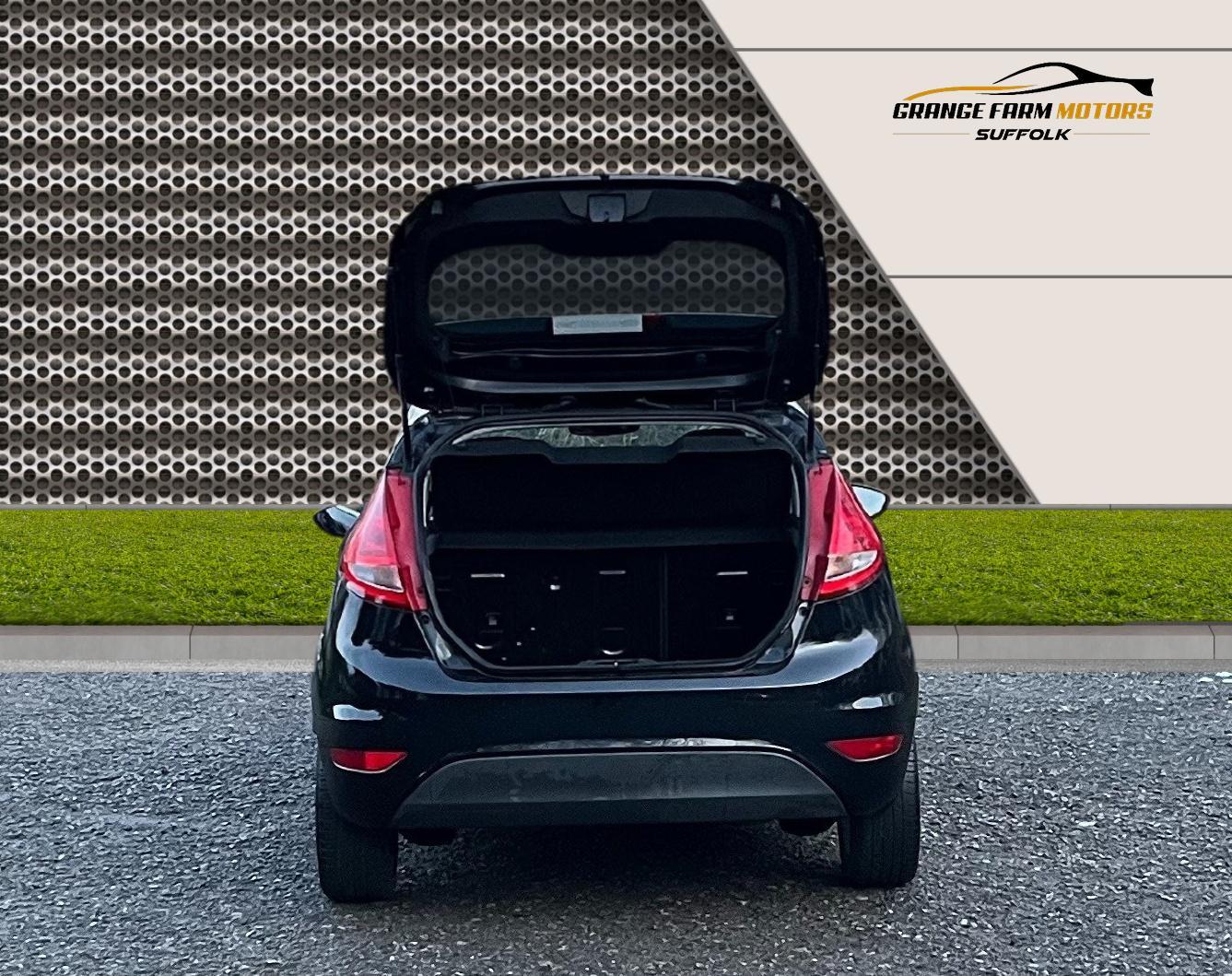 Used Ford Fiesta 2010 for sale - 77213853: Photo 10