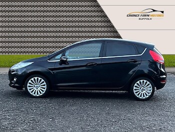Used Ford Fiesta 2010 for sale - 77213853: Photo