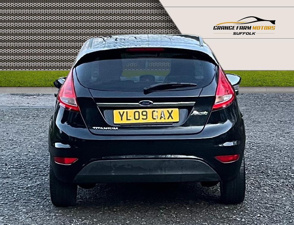 Used Ford Fiesta 2010 for sale - 77213853: Photo 9