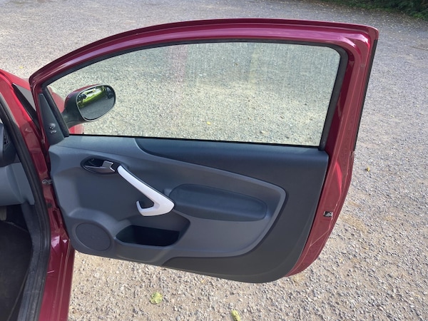 Used Ford Ka 2010 for sale - 76151054: Photo 33