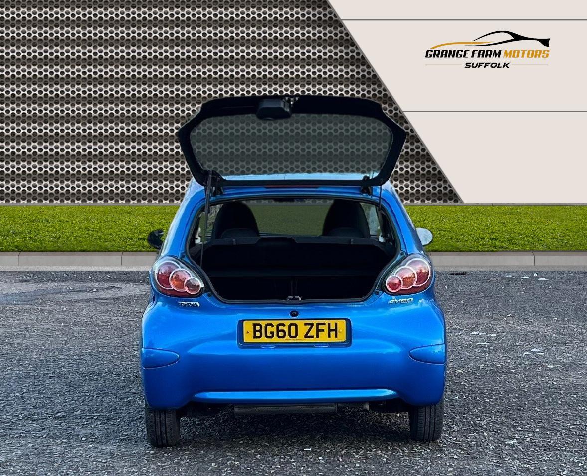 Used Toyota AYGO 2010 for sale - 77228519: Photo 2