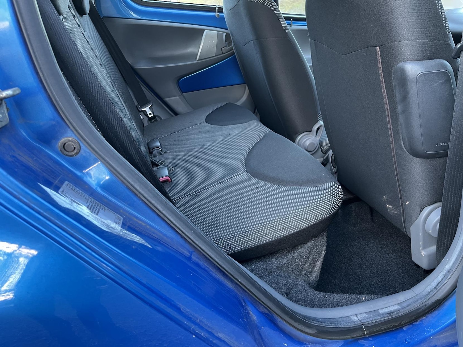 Used Toyota AYGO 2010 for sale - 77228519: Photo 22