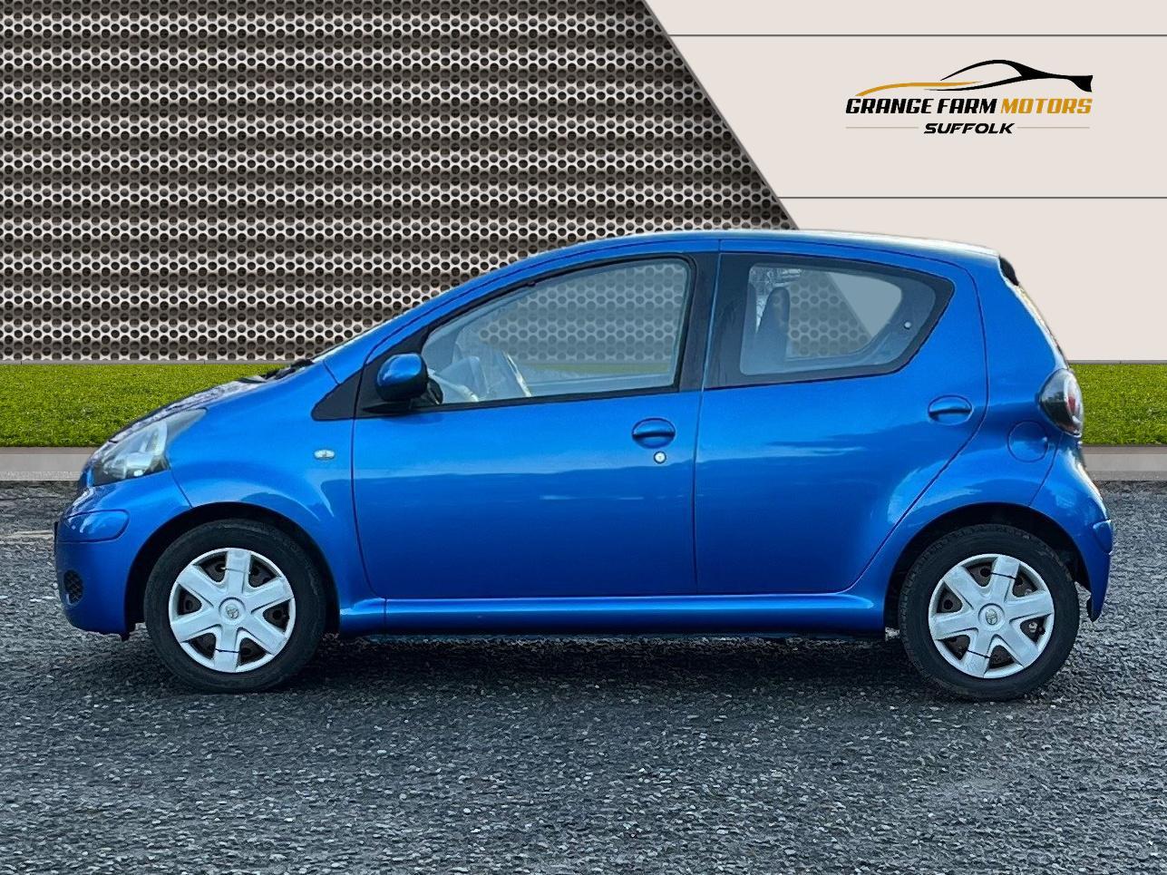 Used Toyota AYGO 2010 for sale - 77228519: Photo 5