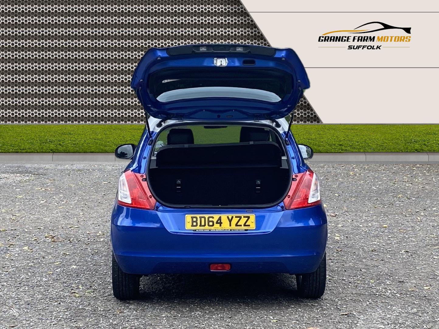Used Suzuki Swift 2014 for sale - 76336029: Photo 9