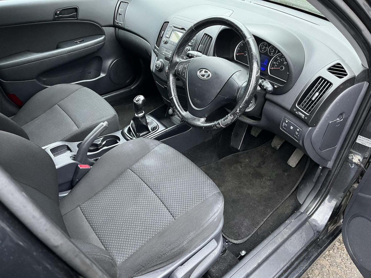 Used Hyundai i30 2010 for sale - 77682233: Photo 32