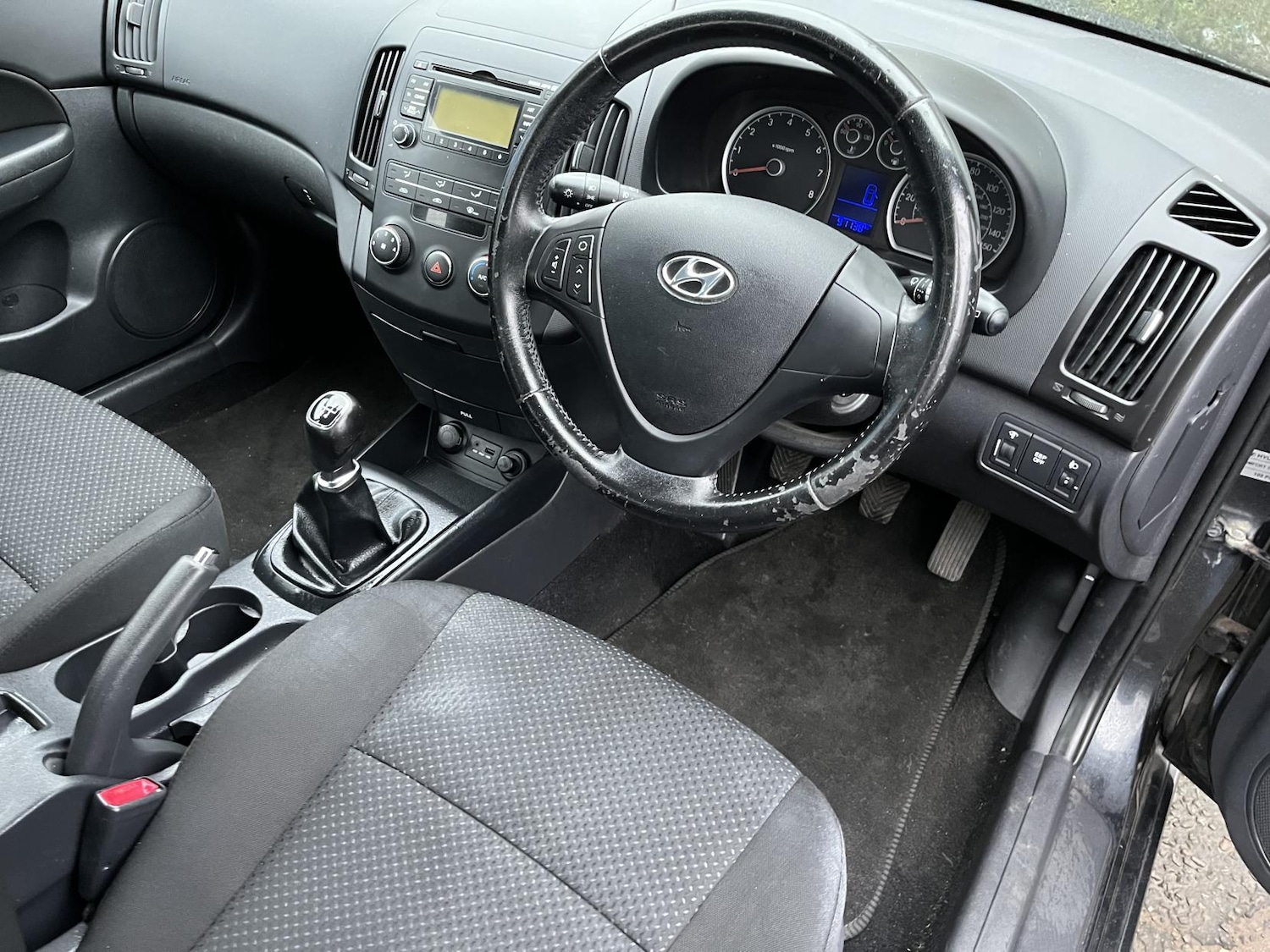 Used Hyundai i30 2010 for sale - 77682233: Photo 33