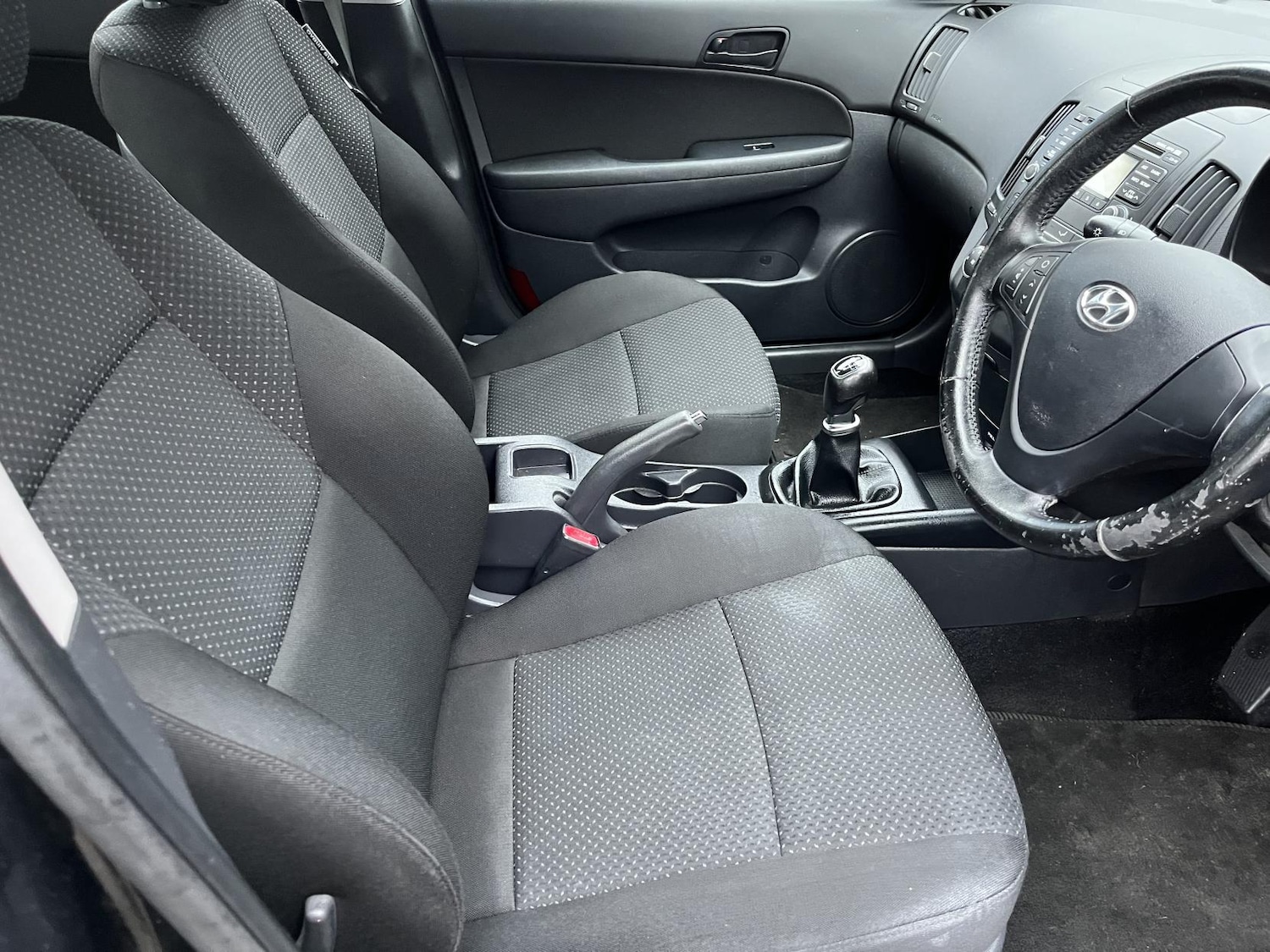 Used Hyundai i30 2010 for sale - 77682233: Photo 34