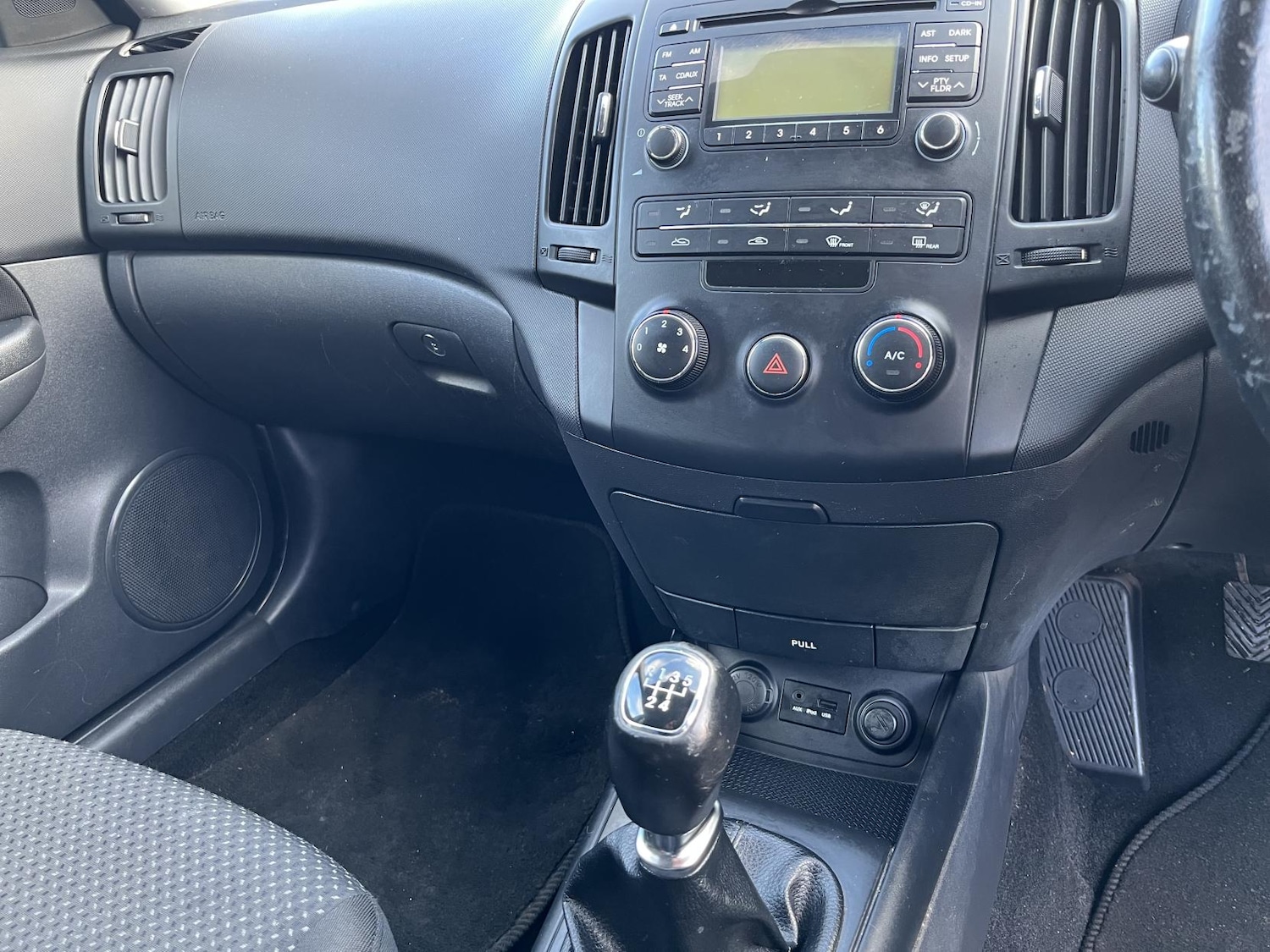 Used Hyundai i30 2010 for sale - 77682233: Photo 43