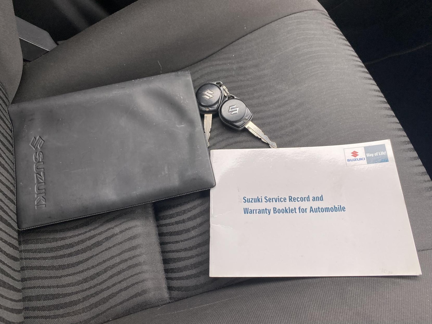 Used Suzuki Swift 2012 for sale - 78085653: Photo 38