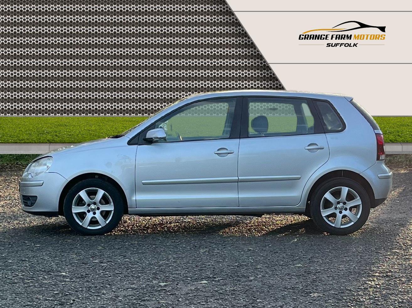 Used Volkswagen Polo 2009 for sale - 76911533: Photo 7