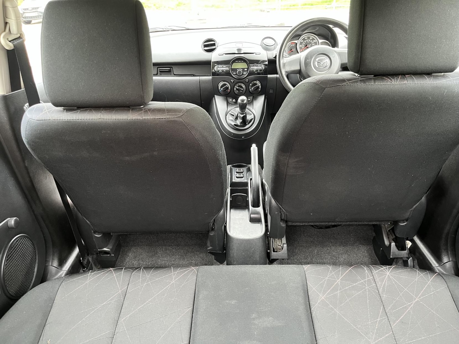 Used Mazda Mazda2 2013 for sale - 78099765: Photo 15