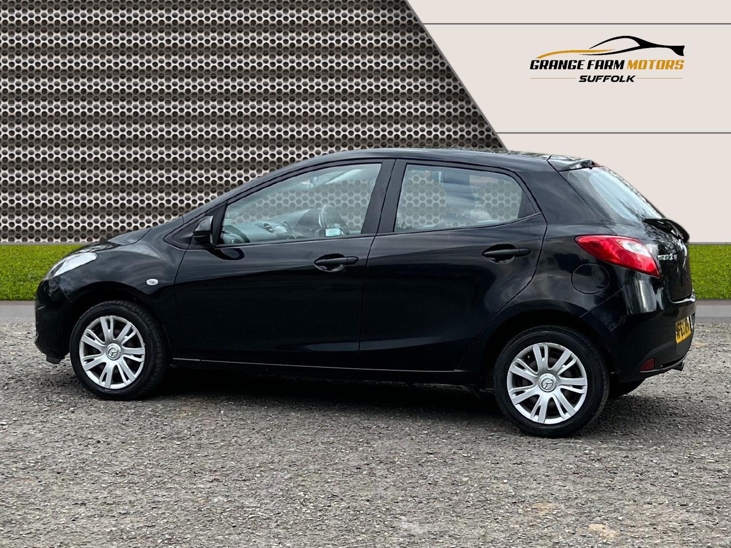 Used Mazda Mazda2 2013 for sale - 78099765: Photo 5