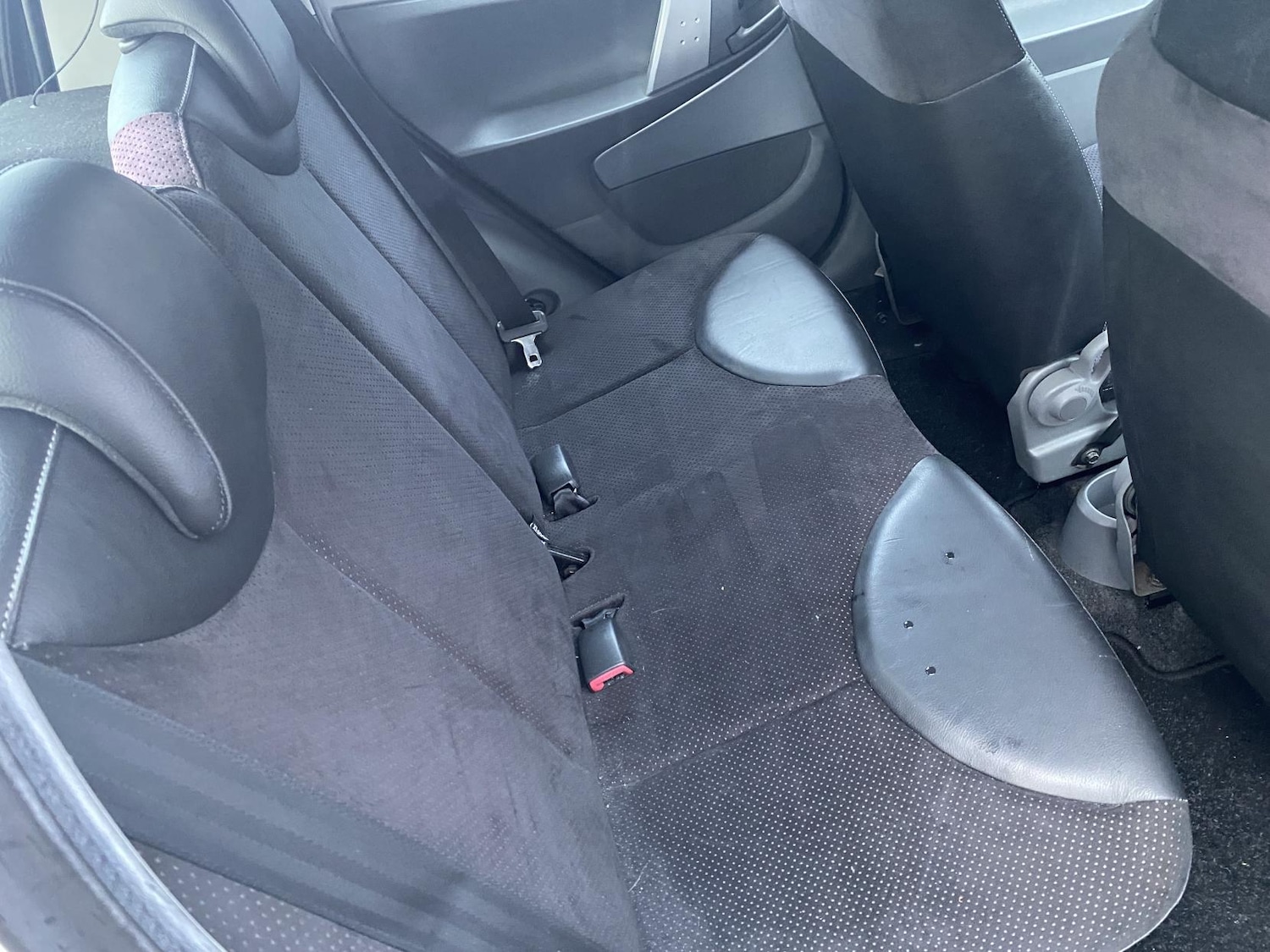 Used Peugeot 107 2010 for sale - 77478306: Photo 10