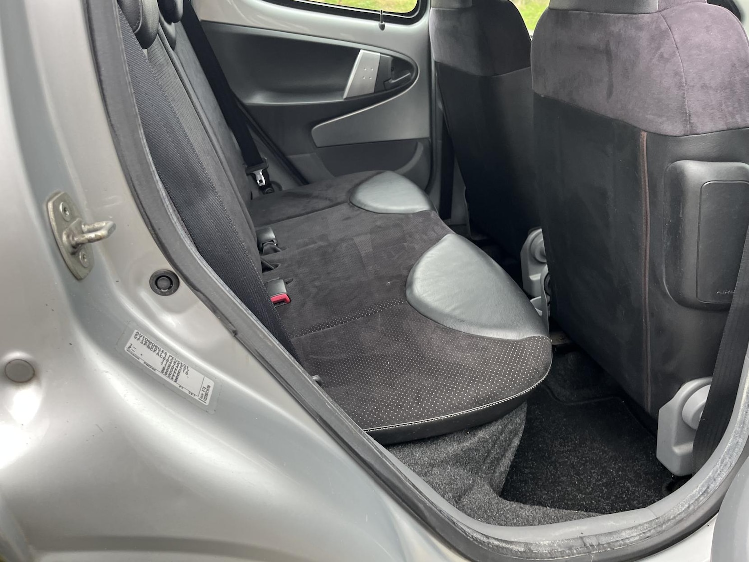 Used Peugeot 107 2010 for sale - 77478306: Photo 24