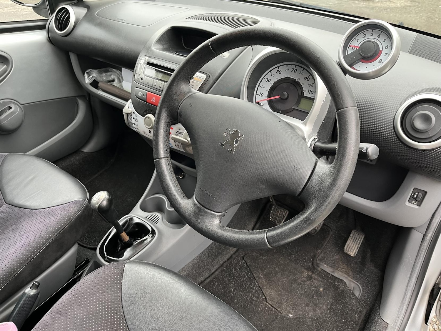 Used Peugeot 107 2010 for sale - 77478306: Photo 28