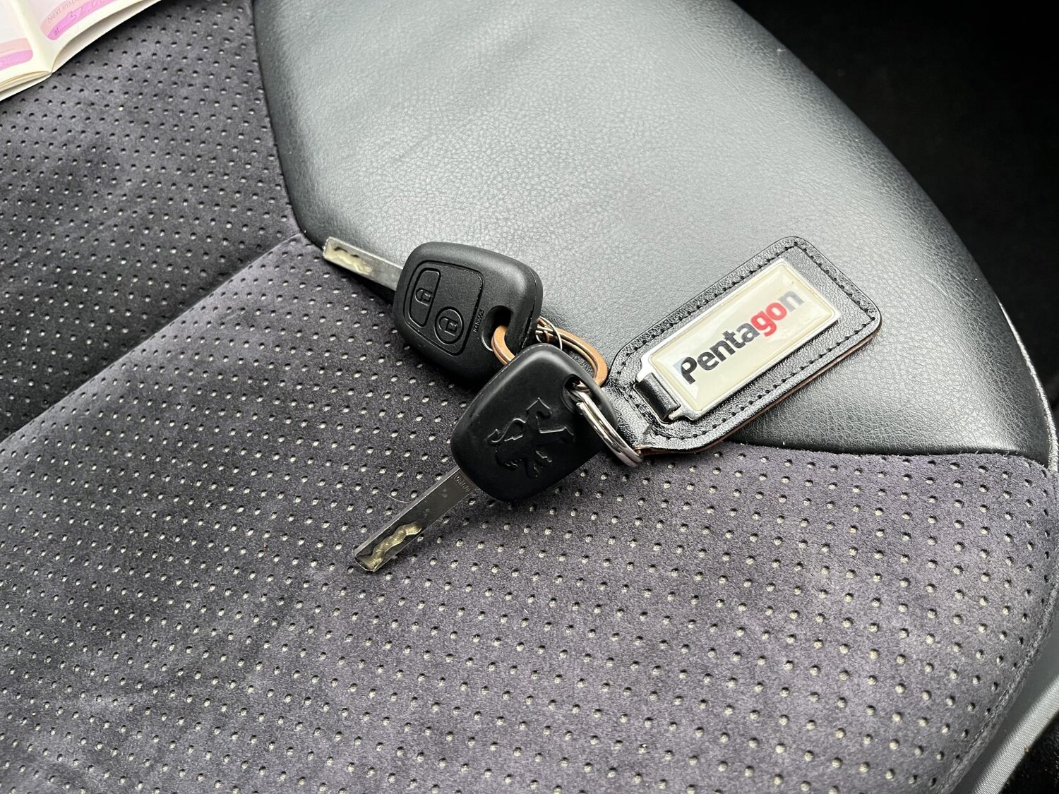 Used Peugeot 107 2010 for sale - 77478306: Photo 33