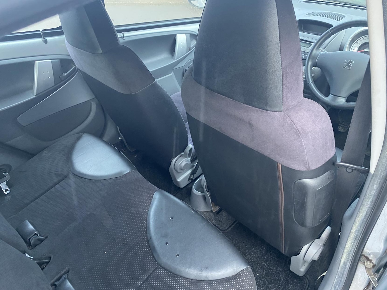 Used Peugeot 107 2010 for sale - 77478306: Photo 9