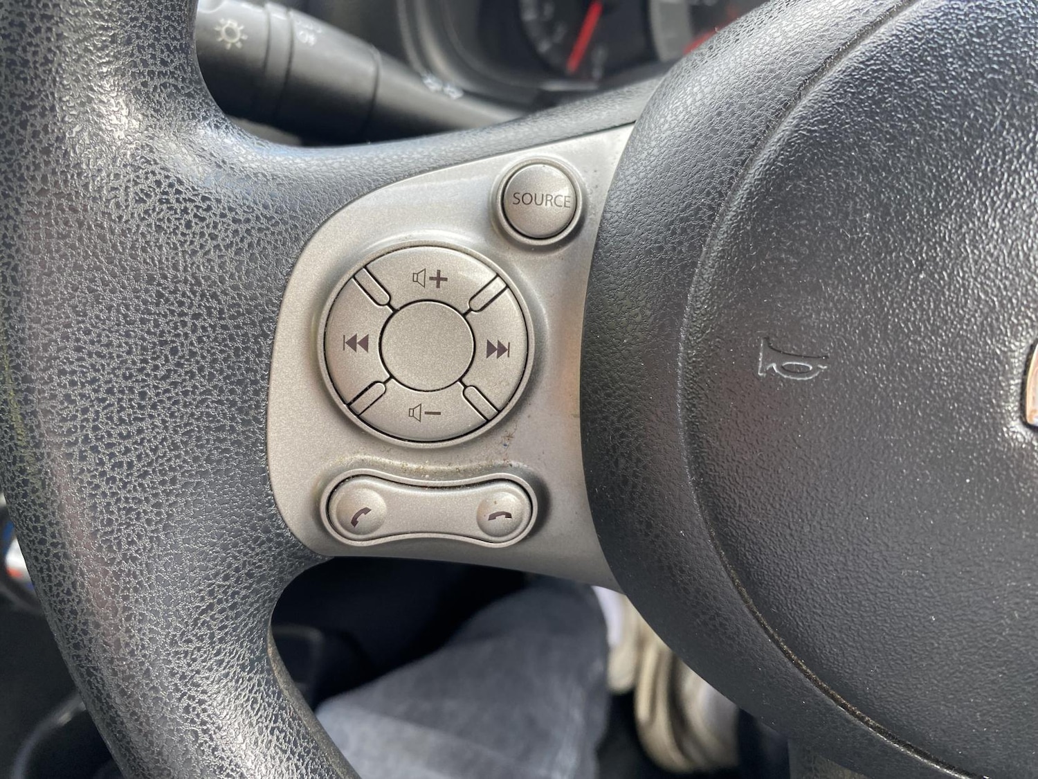 Used Nissan Micra 2013 for sale - 76340770: Photo 37