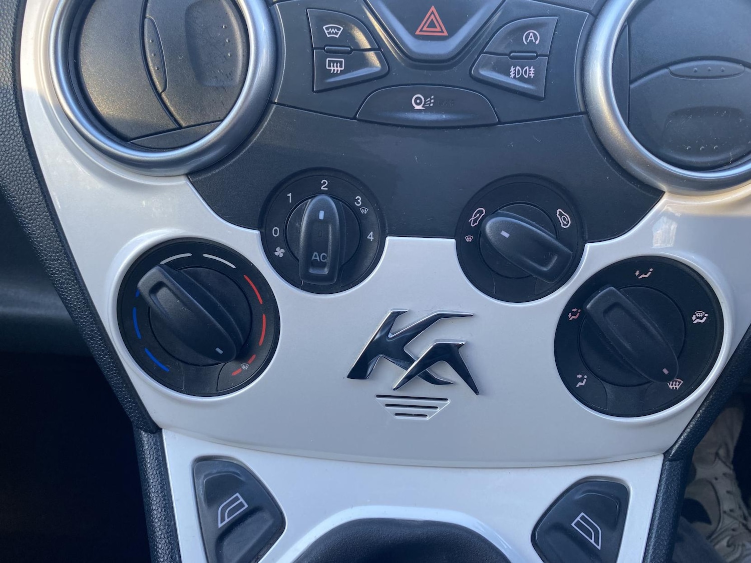 Used Ford Ka 2014 for sale - 77539474: Photo 39