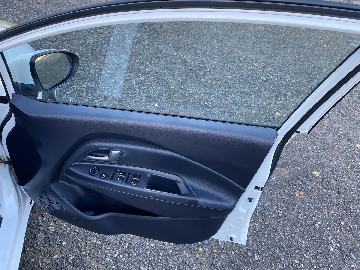 Used Kia Rio 2014 for sale - 76370039: Photo 31