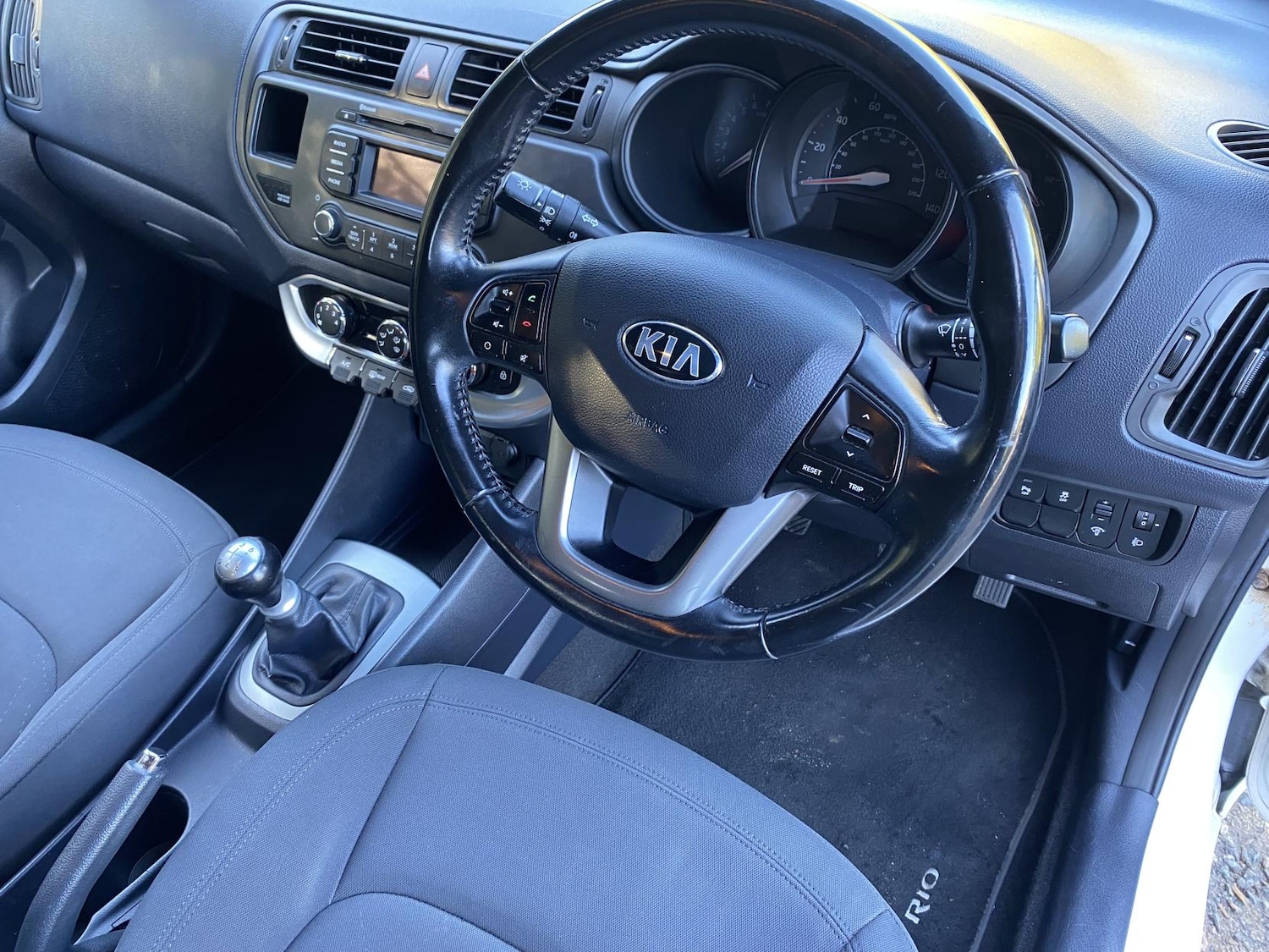 Used Kia Rio 2014 for sale - 76370039: Photo 33