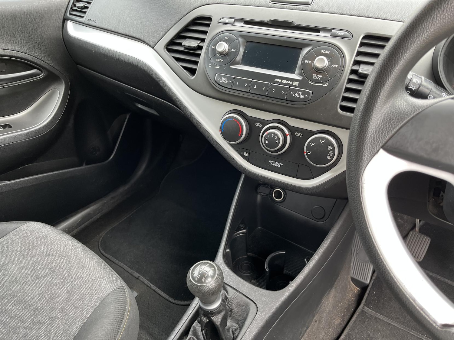 Used Kia Picanto 2014 for sale - 77992035: Photo 17