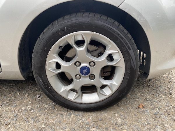 Used Ford Fiesta 2012 for sale - 76294408: Photo 28