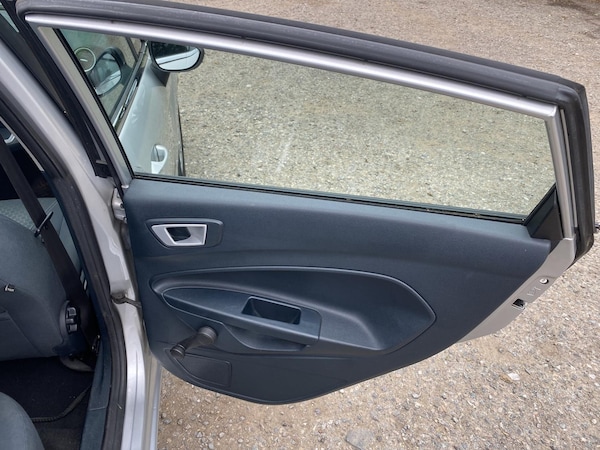 Used Ford Fiesta 2012 for sale - 76294408: Photo 34