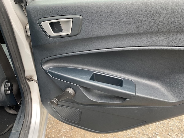 Used Ford Fiesta 2012 for sale - 76294408: Photo 36