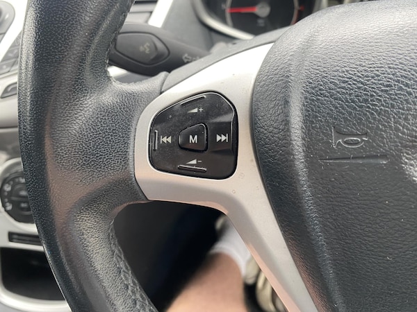 Used Ford Fiesta 2012 for sale - 76294408: Photo 50