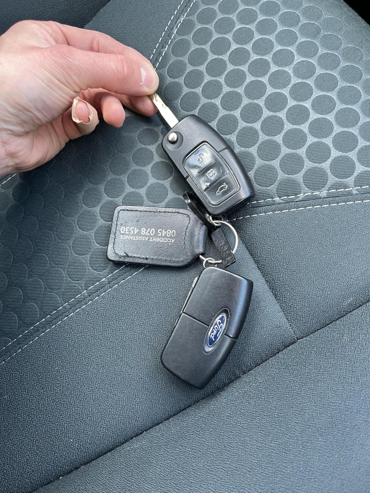 Used Ford Fiesta 2010 for sale - 77848302: Photo 18