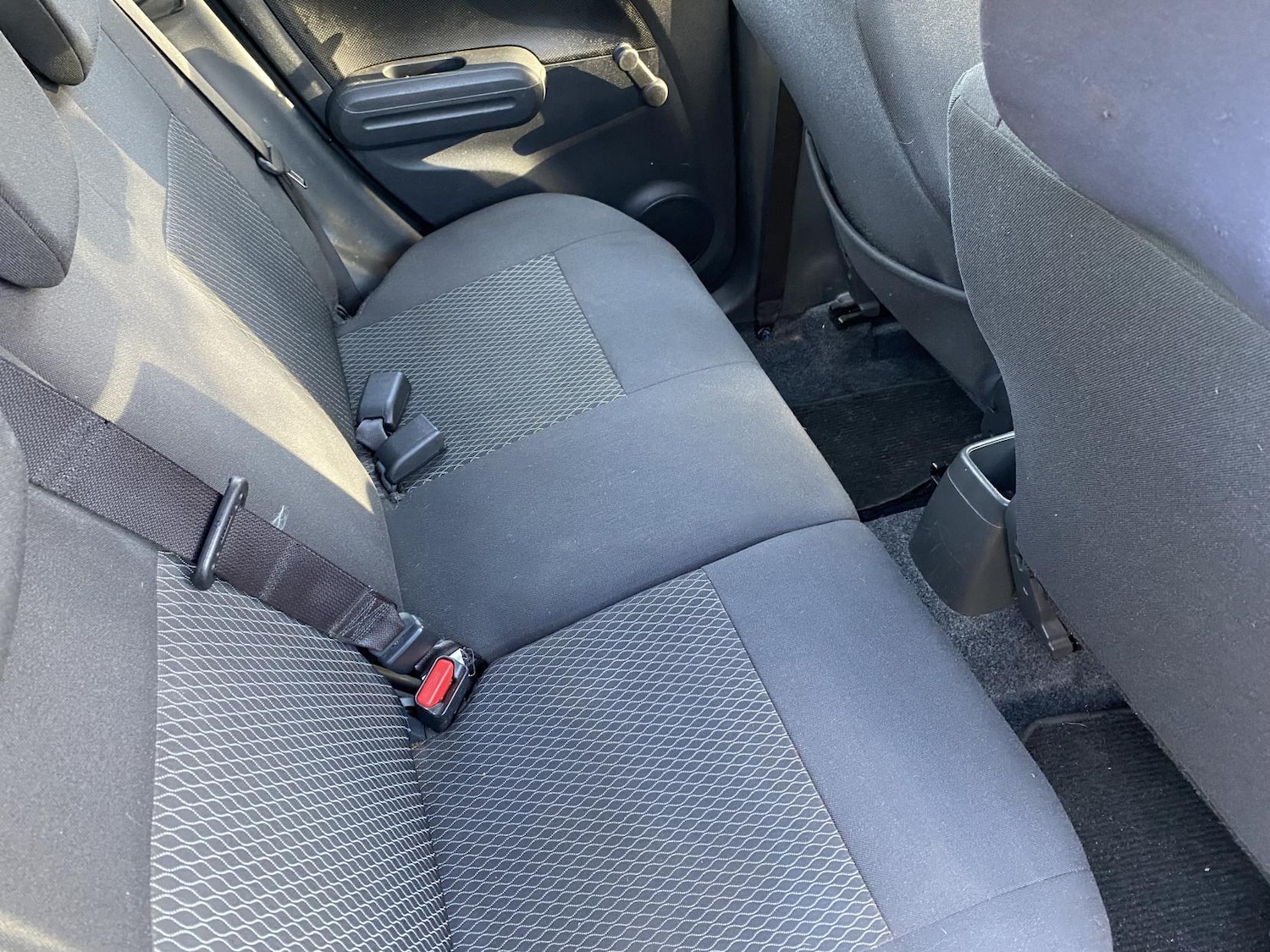 Used Suzuki Splash 2014 for sale - 76922307: Photo 24