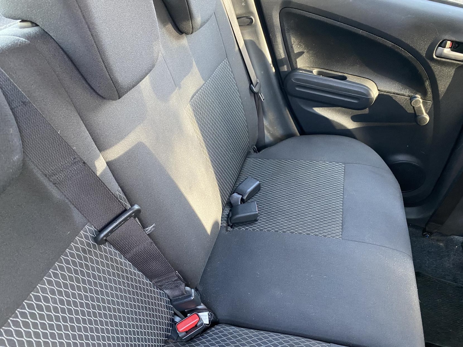 Used Suzuki Splash 2014 for sale - 76922307: Photo 26