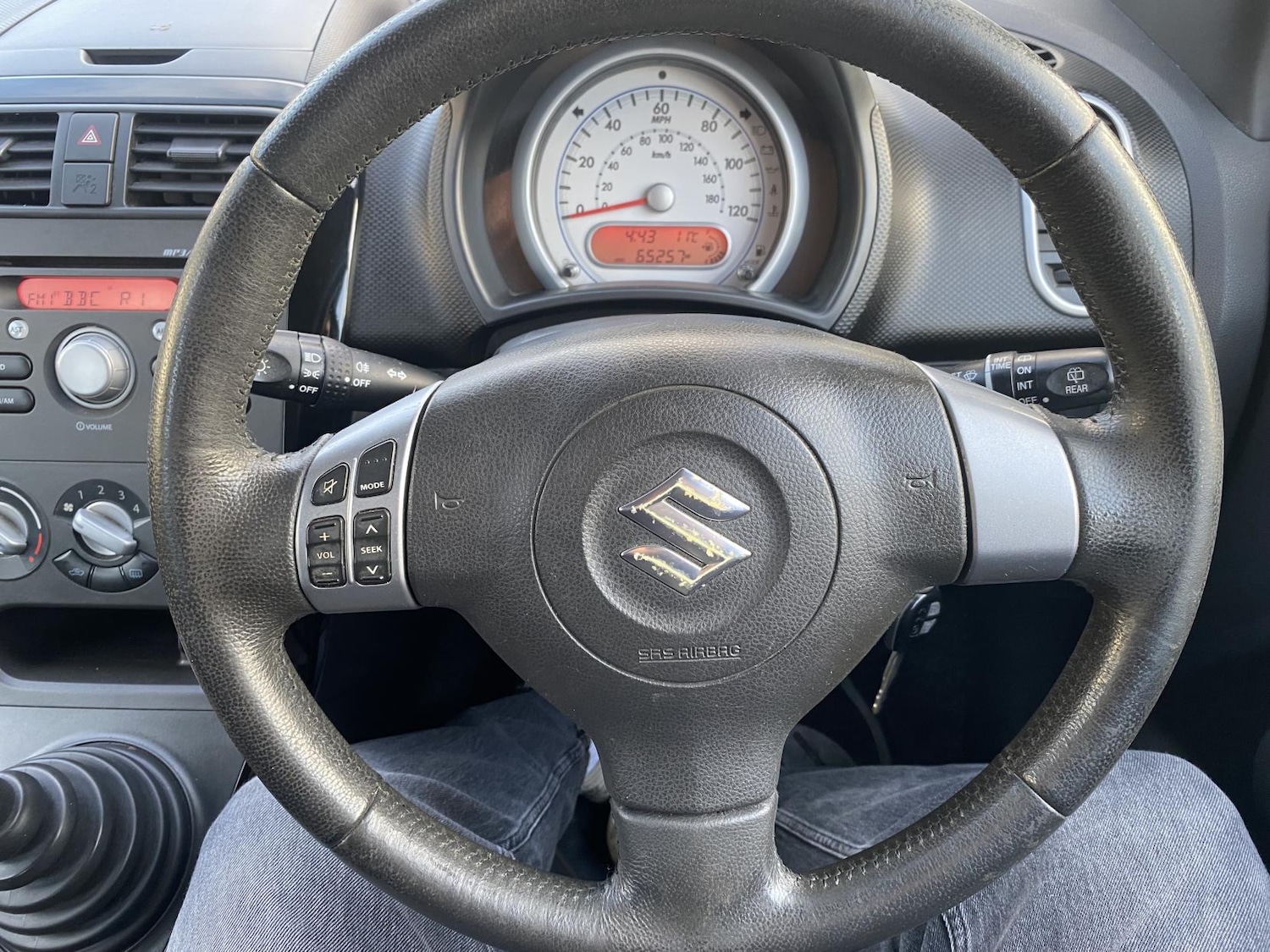 Used Suzuki Splash 2014 for sale - 76922307: Photo 36