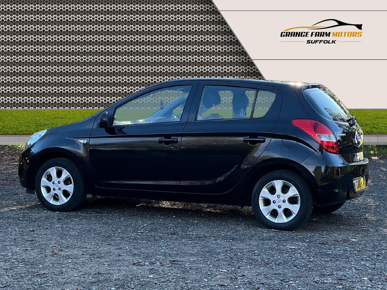 Used Hyundai i20 2011 for sale - 76643878: Photo 10