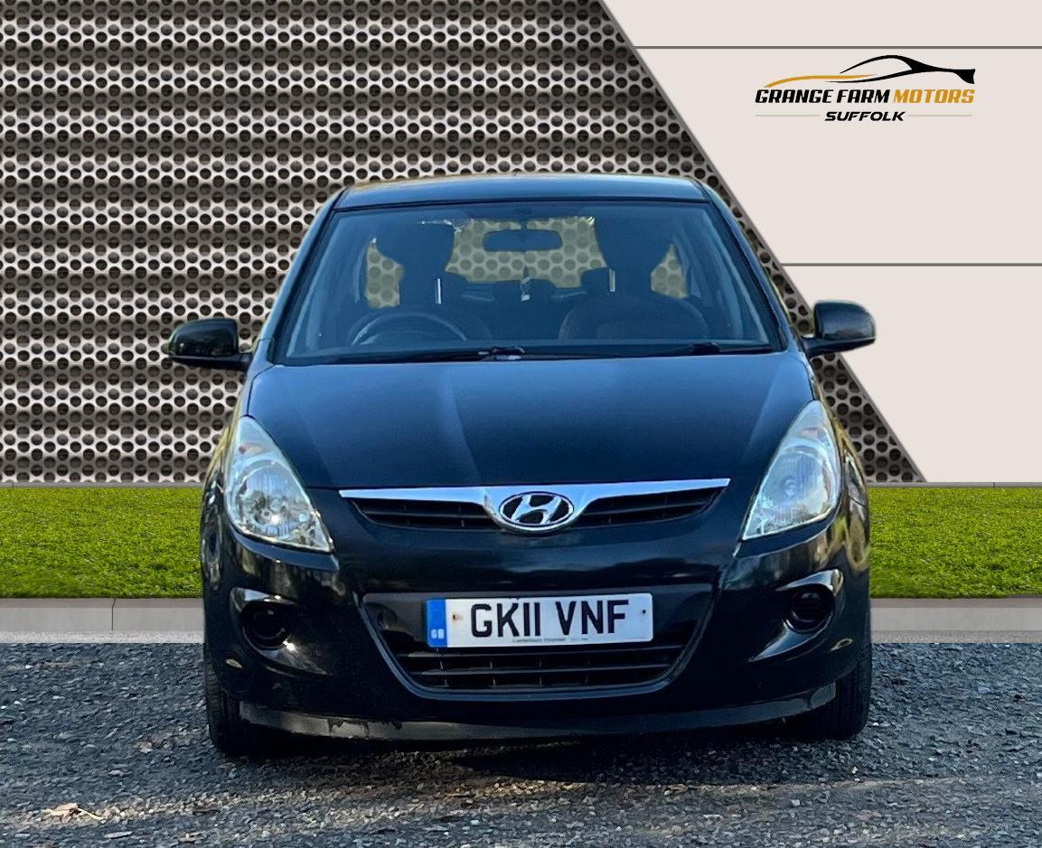 Used Hyundai i20 2011 for sale - 76643878: Photo 2